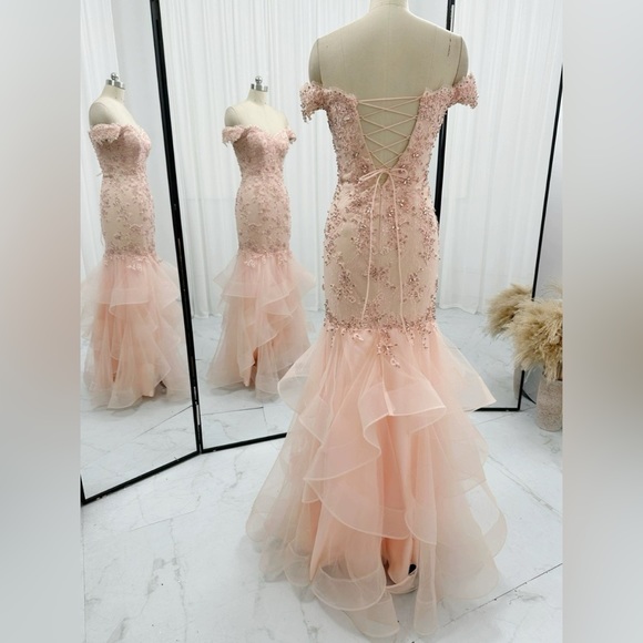 Gown size 6 (M) Pink fairy tube top back strap slim fit tulle fishtail dress - Picture 4 of 5